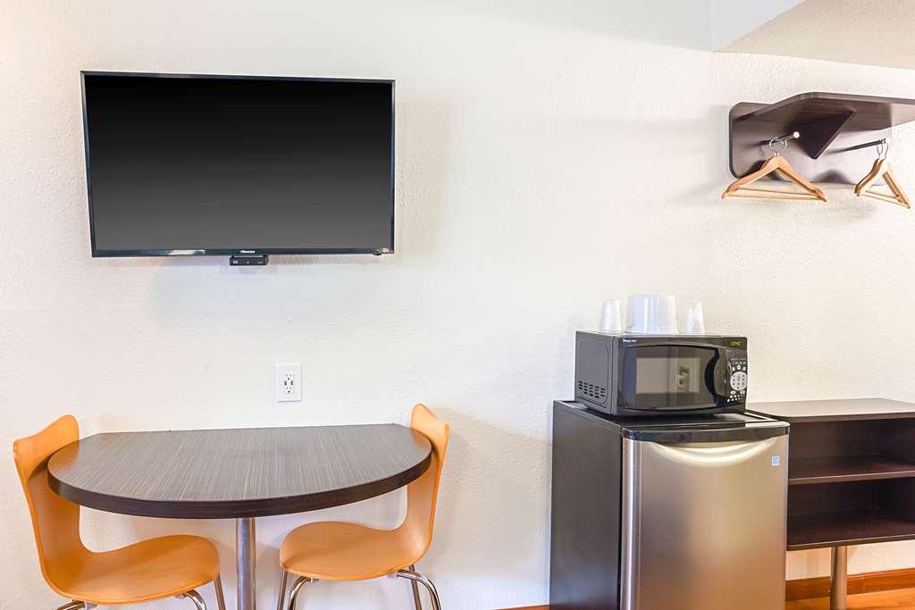 Motel 6-Ventura, Ca - Downtown Room photo