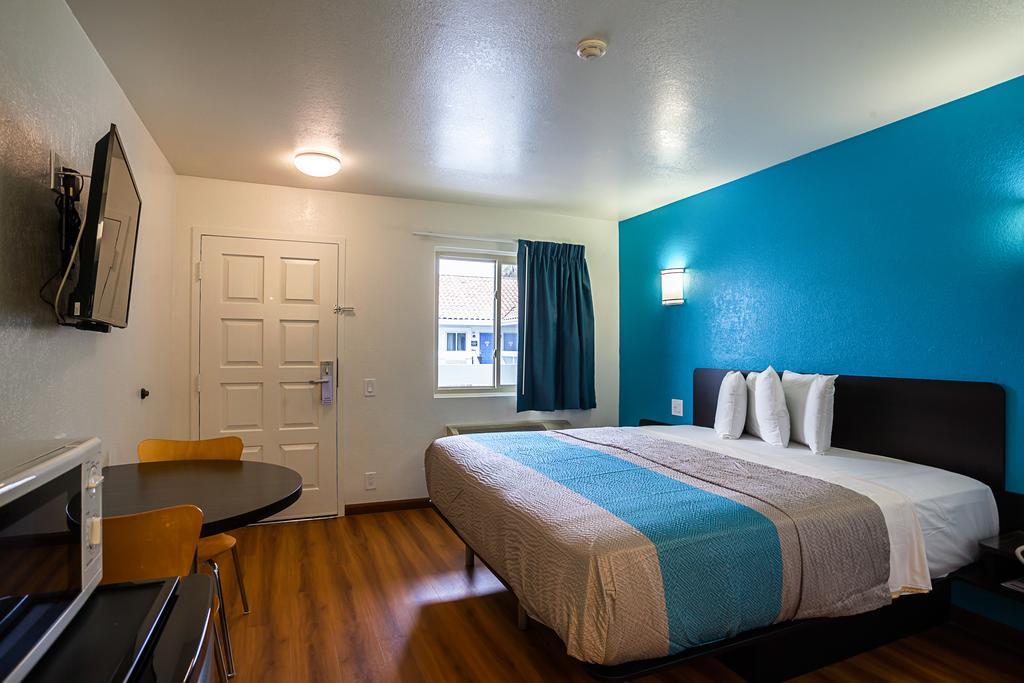 Motel 6-Ventura, Ca - Downtown Exterior photo