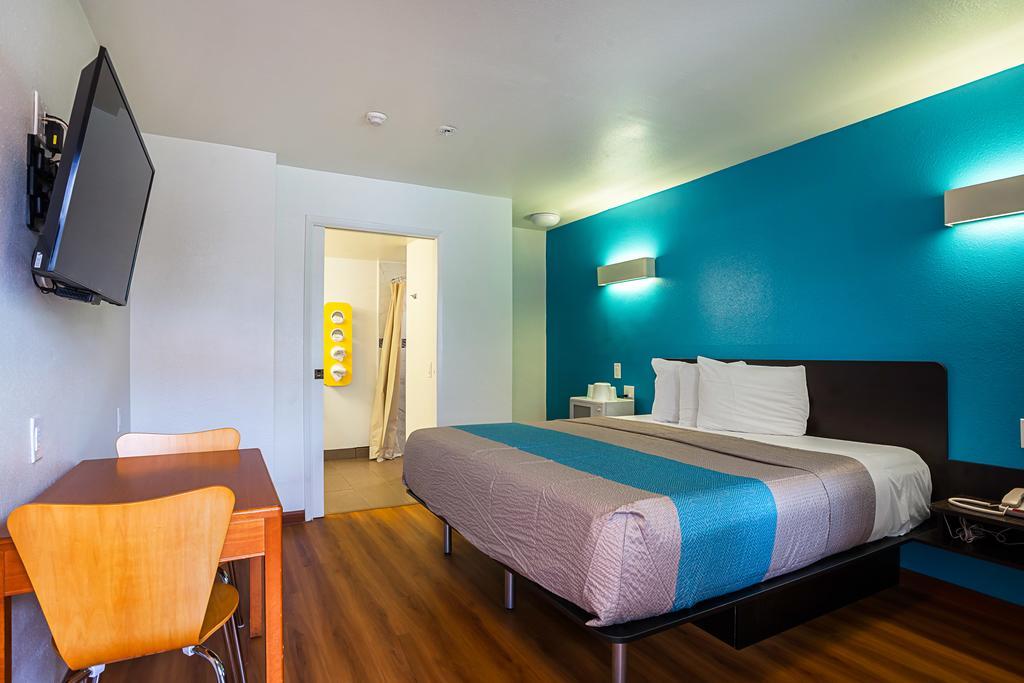 Motel 6-Ventura, Ca - Downtown Exterior photo